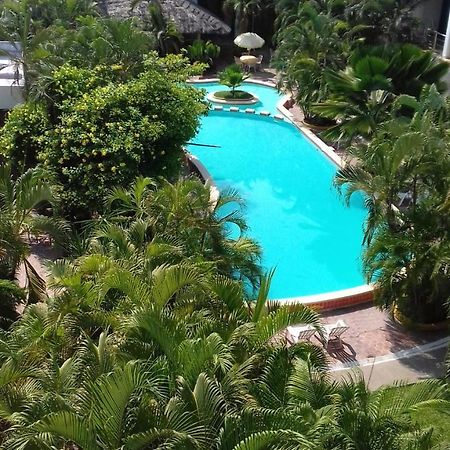 Delfin Playa Azul Lazaro Cardenas (Michoacan) Exterior foto