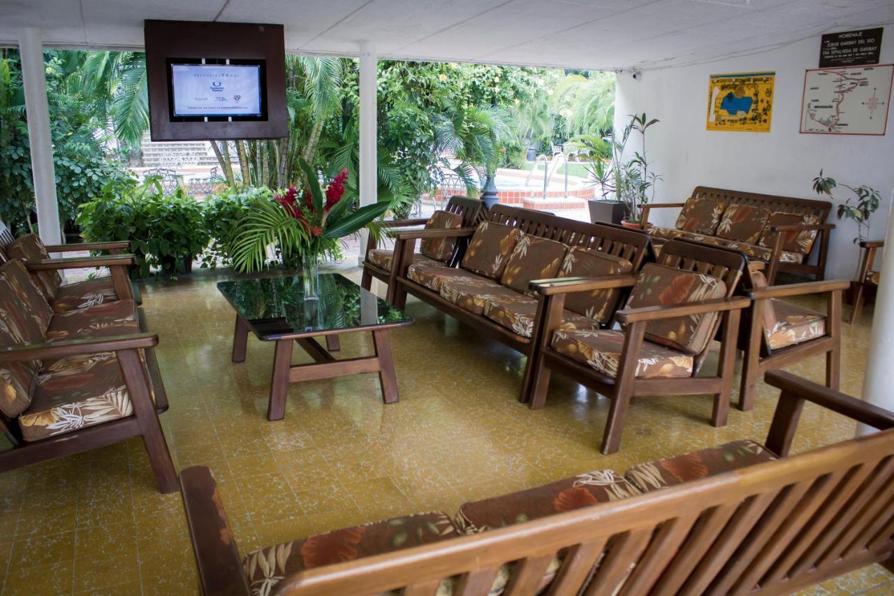 Delfin Playa Azul Lazaro Cardenas (Michoacan) Exterior foto
